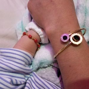 Meet your Posher, Aiko